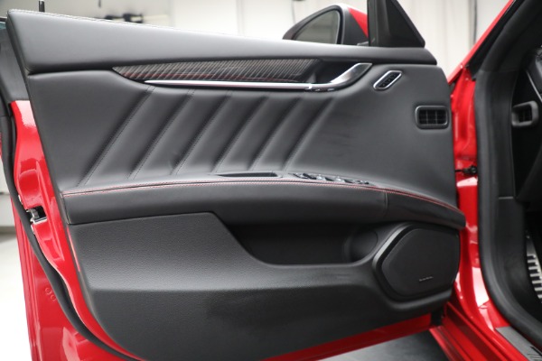 New 2022 Maserati Ghibli F Tributo Q4 for sale Sold at Bentley Greenwich in Greenwich CT 06830 17