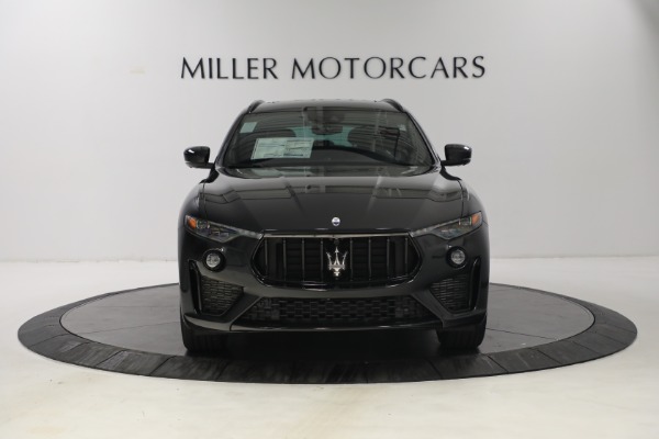 New 2022 Maserati Levante Modena for sale Sold at Bentley Greenwich in Greenwich CT 06830 13