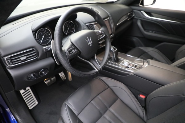 New 2022 Maserati Levante Modena for sale $84,900 at Bentley Greenwich in Greenwich CT 06830 13