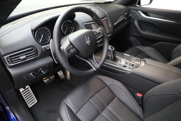 New 2022 Maserati Levante Modena for sale Sold at Bentley Greenwich in Greenwich CT 06830 13