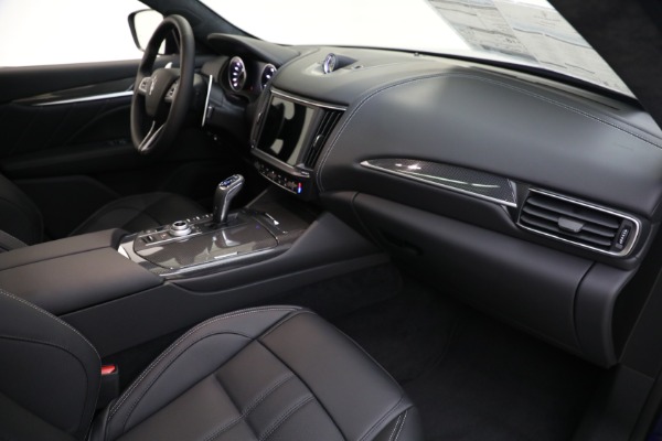 New 2022 Maserati Levante Modena for sale $108,475 at Bentley Greenwich in Greenwich CT 06830 22