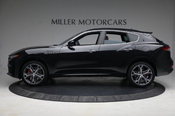 New 2022 Maserati Levante Modena for sale Sold at Bentley Greenwich in Greenwich CT 06830 3