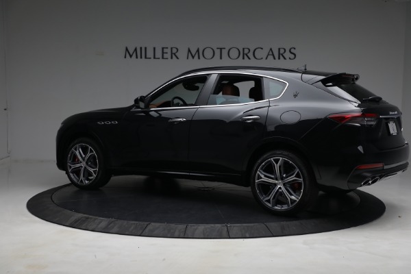 New 2022 Maserati Levante Modena for sale Sold at Bentley Greenwich in Greenwich CT 06830 4