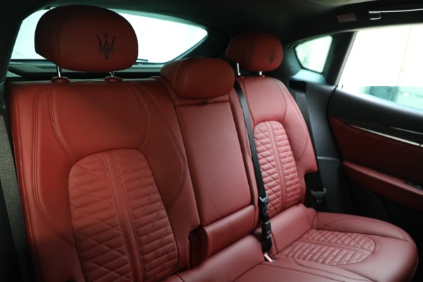 New 2022 Maserati Levante Modena for sale Sold at Bentley Greenwich in Greenwich CT 06830 17