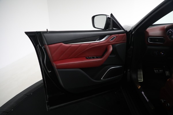 Used 2022 Maserati Levante Modena for sale Sold at Bentley Greenwich in Greenwich CT 06830 26