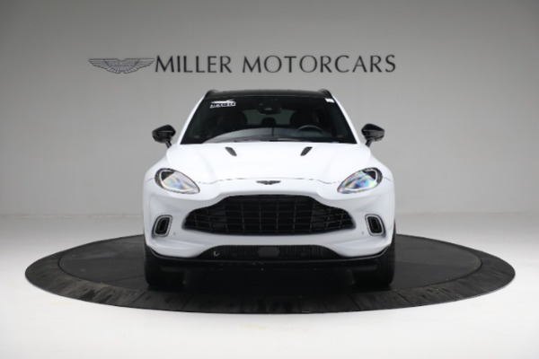 Used 2021 Aston Martin DBX for sale $191,900 at Bentley Greenwich in Greenwich CT 06830 11