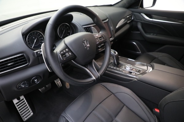 New 2022 Maserati Levante Modena for sale Sold at Bentley Greenwich in Greenwich CT 06830 13
