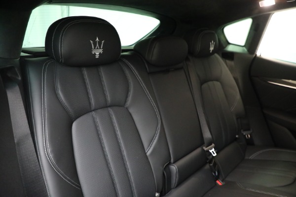 New 2022 Maserati Levante Modena for sale Sold at Bentley Greenwich in Greenwich CT 06830 24