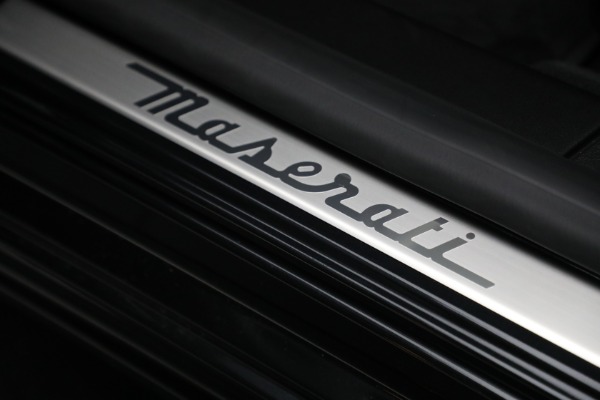 New 2022 Maserati Ghibli Modena Q4 for sale $81,815 at Bentley Greenwich in Greenwich CT 06830 21