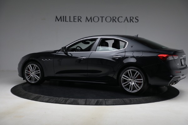New 2022 Maserati Ghibli Modena Q4 for sale $81,815 at Bentley Greenwich in Greenwich CT 06830 4