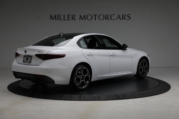 New 2022 Alfa Romeo Giulia Veloce for sale $54,985 at Bentley Greenwich in Greenwich CT 06830 8