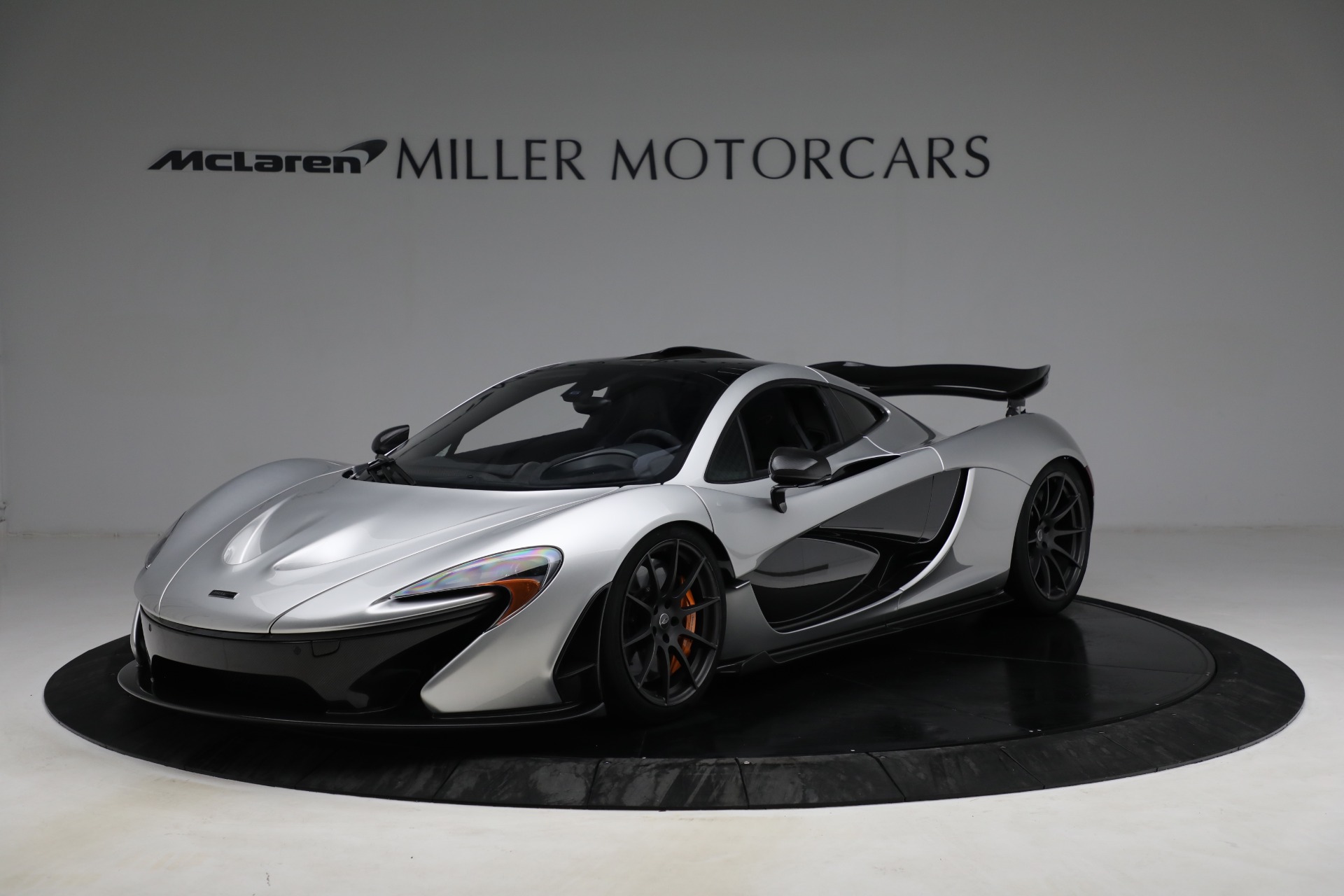Used 2015 McLaren P1 for sale $1,825,000 at Bentley Greenwich in Greenwich CT 06830 1