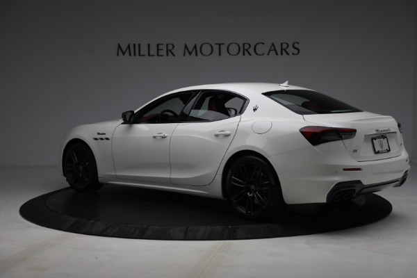 New 2022 Maserati Ghibli Modena Q4 for sale $99,755 at Bentley Greenwich in Greenwich CT 06830 4