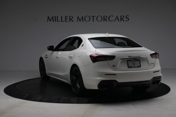 New 2022 Maserati Ghibli Modena Q4 for sale Sold at Bentley Greenwich in Greenwich CT 06830 5