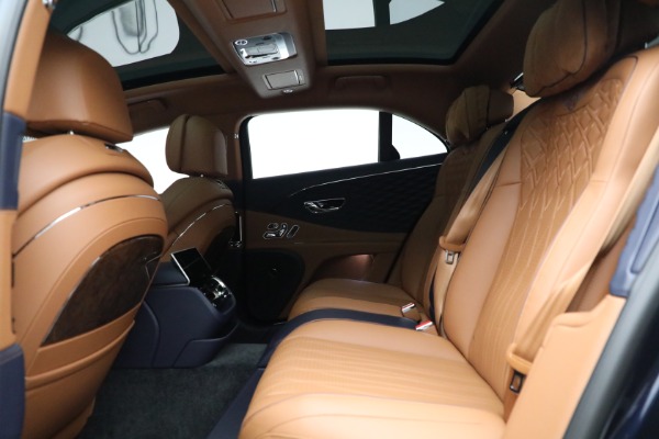 Used 2022 Bentley Flying Spur W12 for sale $299,900 at Bentley Greenwich in Greenwich CT 06830 20