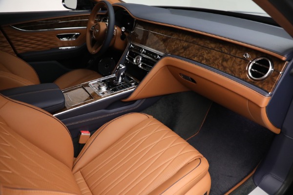 Used 2022 Bentley Flying Spur W12 for sale $299,900 at Bentley Greenwich in Greenwich CT 06830 23