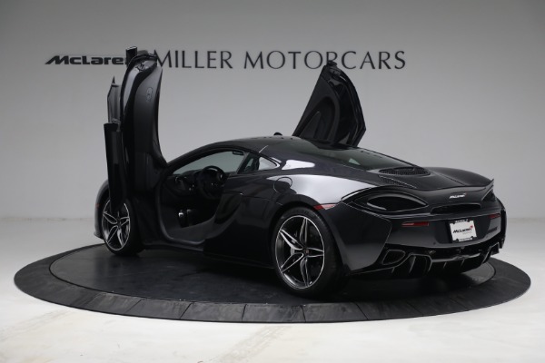 Used 2018 McLaren 570GT for sale Sold at Bentley Greenwich in Greenwich CT 06830 18