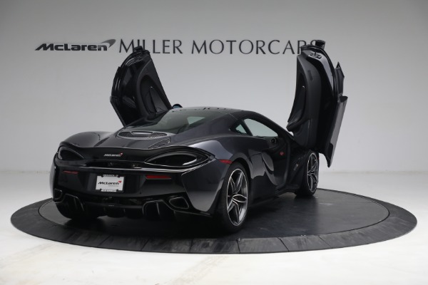 Used 2018 McLaren 570GT for sale Sold at Bentley Greenwich in Greenwich CT 06830 20