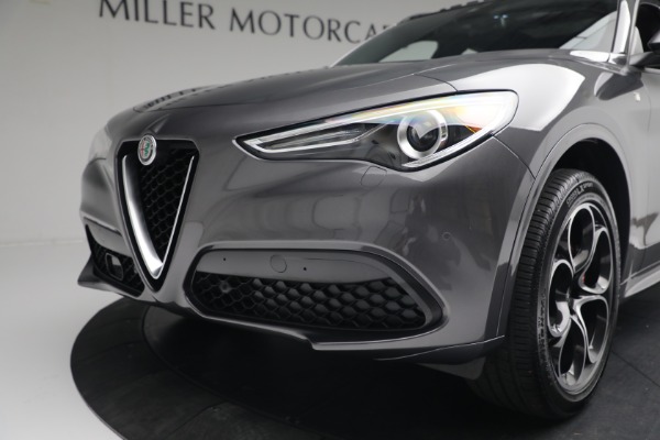 New 2022 Alfa Romeo Stelvio Ti for sale Sold at Bentley Greenwich in Greenwich CT 06830 14