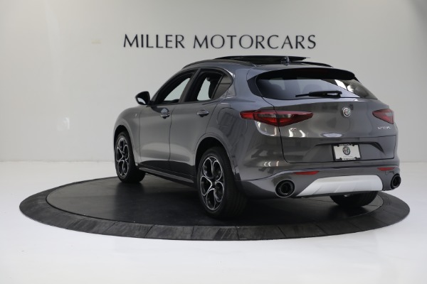 New 2022 Alfa Romeo Stelvio Ti for sale Sold at Bentley Greenwich in Greenwich CT 06830 5