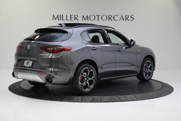 New 2022 Alfa Romeo Stelvio Ti for sale Sold at Bentley Greenwich in Greenwich CT 06830 8