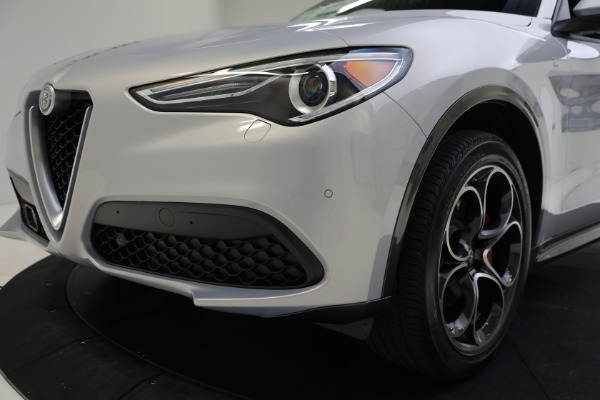 New 2022 Alfa Romeo Stelvio Ti for sale $56,255 at Bentley Greenwich in Greenwich CT 06830 18