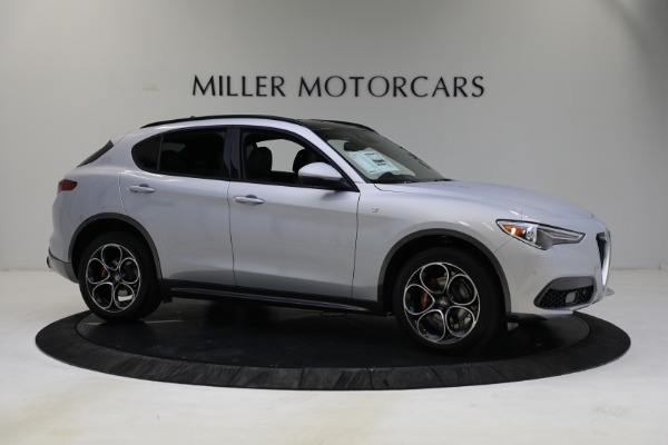 New 2022 Alfa Romeo Stelvio Ti for sale Sold at Bentley Greenwich in Greenwich CT 06830 9