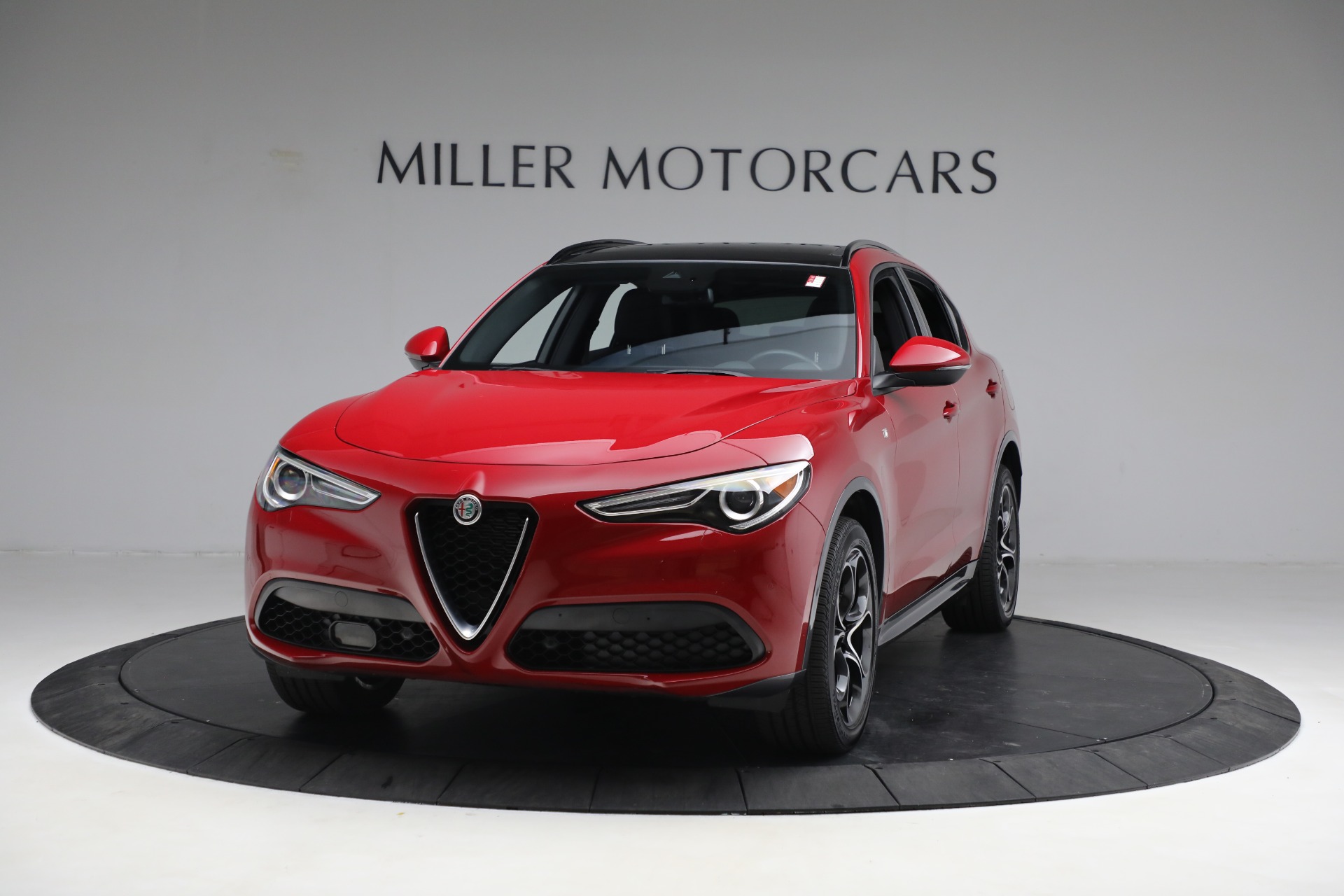 New 2022 Alfa Romeo Stelvio Ti for sale Sold at Bentley Greenwich in Greenwich CT 06830 1