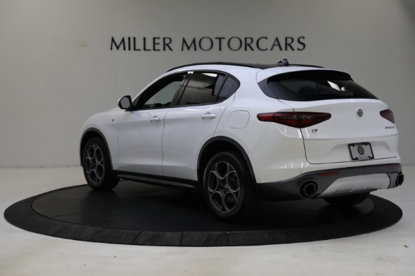 New 2022 Alfa Romeo Stelvio Ti for sale Sold at Bentley Greenwich in Greenwich CT 06830 6