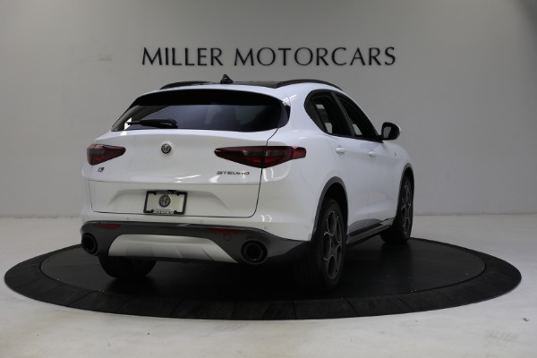 New 2022 Alfa Romeo Stelvio Ti for sale Sold at Bentley Greenwich in Greenwich CT 06830 8