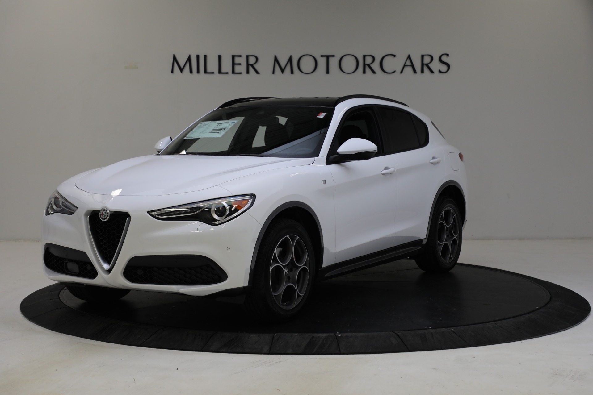 New 2022 Alfa Romeo Stelvio Ti for sale Sold at Bentley Greenwich in Greenwich CT 06830 1