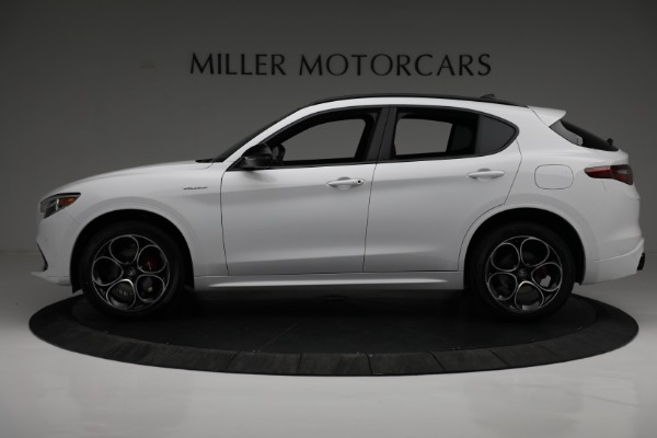 New 2022 Alfa Romeo Stelvio Veloce for sale Sold at Bentley Greenwich in Greenwich CT 06830 3