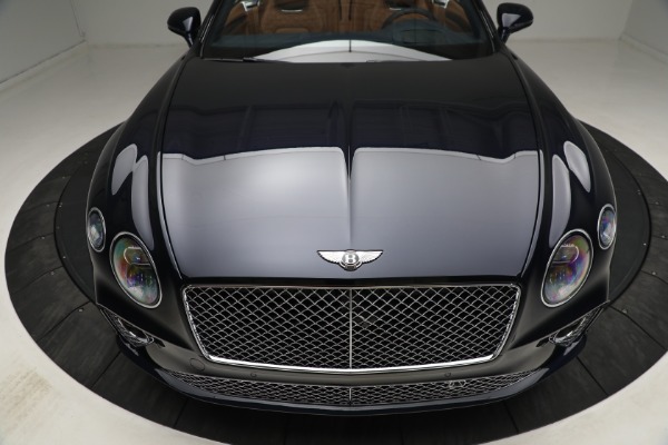 Used 2022 Bentley Continental GT V8 for sale $259,900 at Bentley Greenwich in Greenwich CT 06830 18