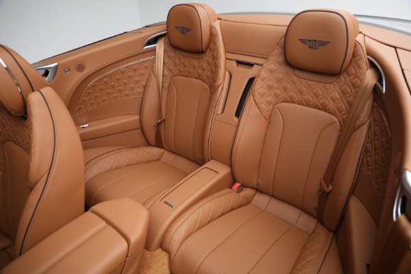Used 2022 Bentley Continental GT V8 for sale $259,900 at Bentley Greenwich in Greenwich CT 06830 26