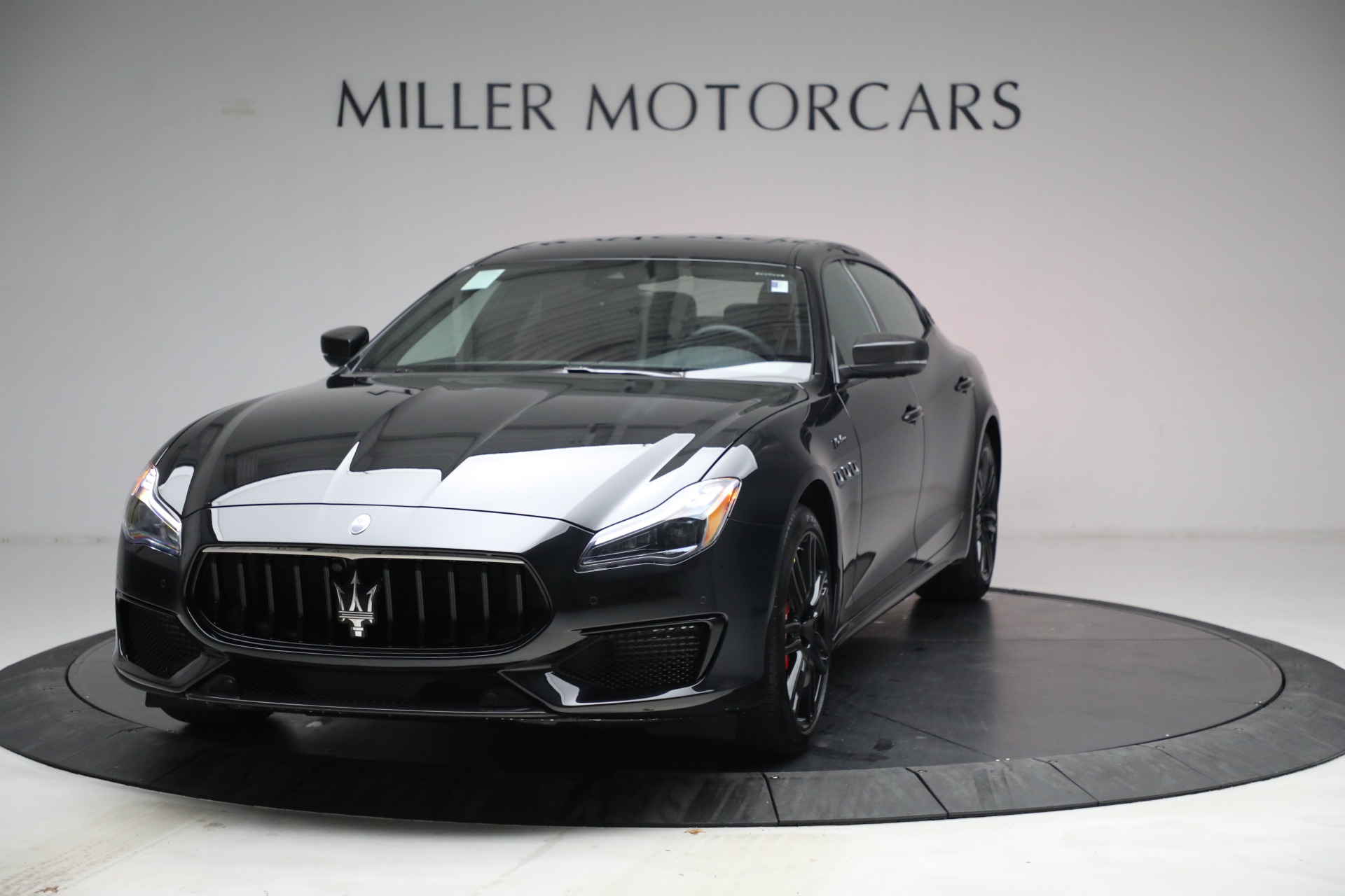 New 2022 Maserati Quattroporte Modena Q4 for sale Sold at Bentley Greenwich in Greenwich CT 06830 1