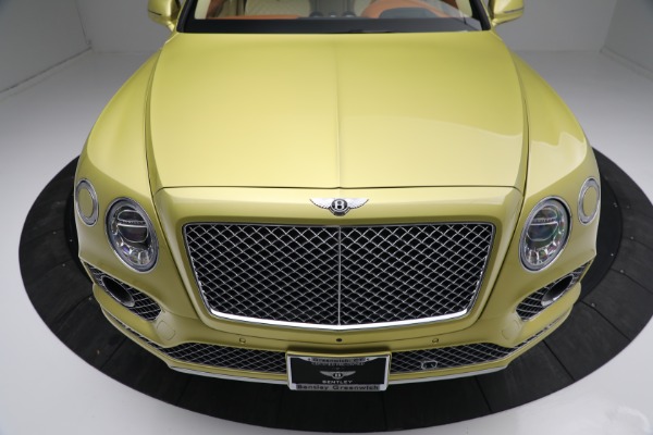 Used 2018 Bentley Bentayga W12 Signature for sale Sold at Bentley Greenwich in Greenwich CT 06830 12