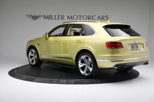 Used 2018 Bentley Bentayga W12 Signature for sale Sold at Bentley Greenwich in Greenwich CT 06830 4