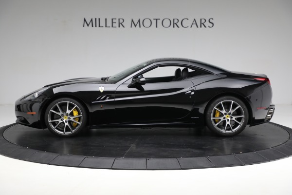 Used 2010 Ferrari California for sale $118,900 at Bentley Greenwich in Greenwich CT 06830 14