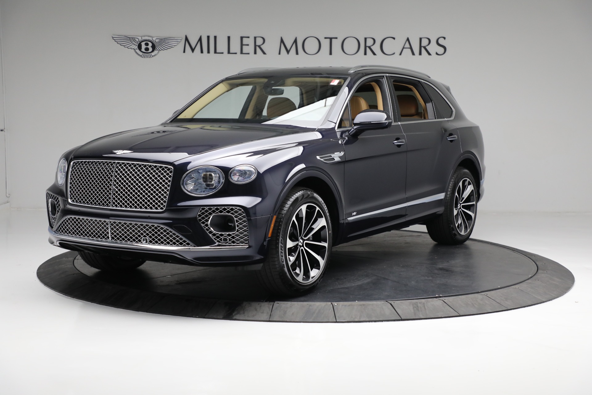 New 2022 Bentley Bentayga V8 for sale Sold at Bentley Greenwich in Greenwich CT 06830 1