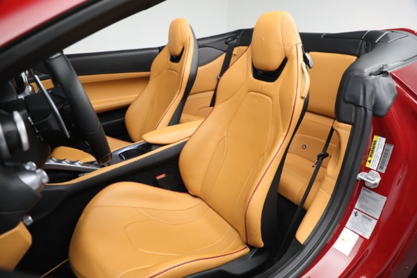 Used 2019 Ferrari Portofino for sale $239,900 at Bentley Greenwich in Greenwich CT 06830 27