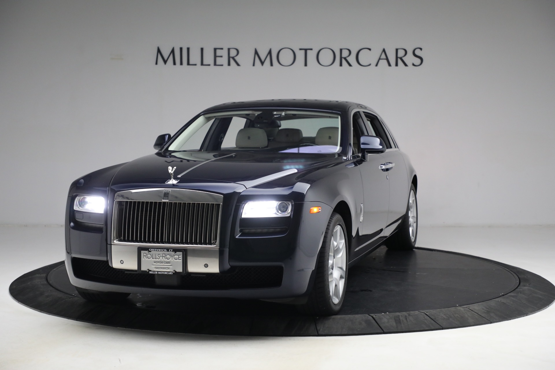 Used 2012 Rolls-Royce Ghost EWB for sale Sold at Bentley Greenwich in Greenwich CT 06830 1