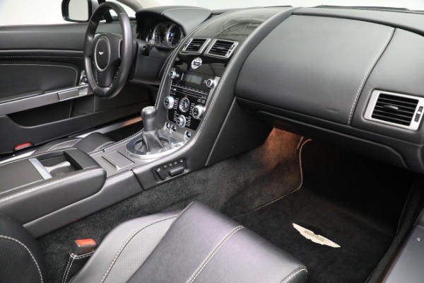 Used 2014 Aston Martin V8 Vantage Roadster for sale Sold at Bentley Greenwich in Greenwich CT 06830 23