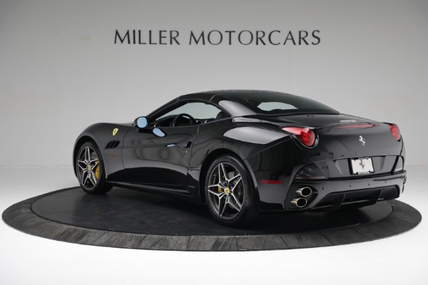 Used 2014 Ferrari California 30 for sale Sold at Bentley Greenwich in Greenwich CT 06830 17