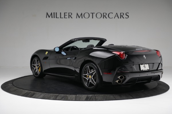 Used 2014 Ferrari California 30 for sale Sold at Bentley Greenwich in Greenwich CT 06830 5