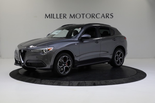 New 2022 Alfa Romeo Stelvio Ti for sale Call for price at Bentley Greenwich in Greenwich CT 06830 3