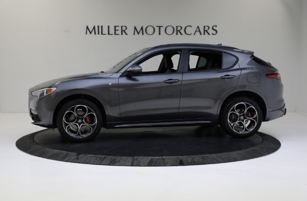 New 2022 Alfa Romeo Stelvio Ti for sale Sold at Bentley Greenwich in Greenwich CT 06830 4