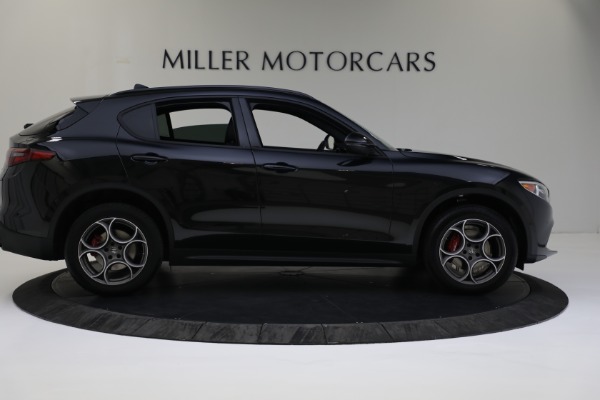 New 2022 Alfa Romeo Stelvio Sprint for sale Sold at Bentley Greenwich in Greenwich CT 06830 11