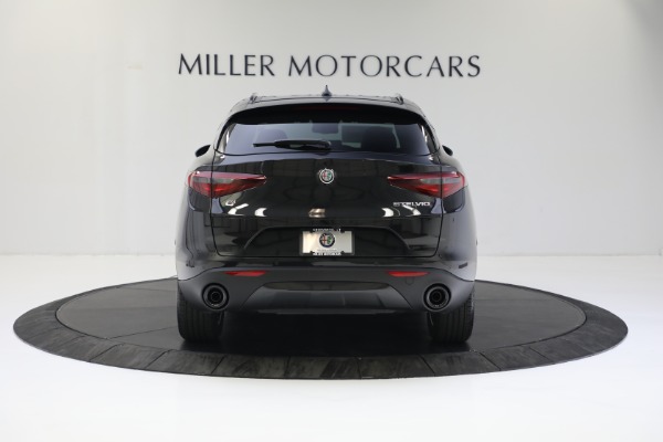 New 2022 Alfa Romeo Stelvio Sprint for sale Call for price at Bentley Greenwich in Greenwich CT 06830 7