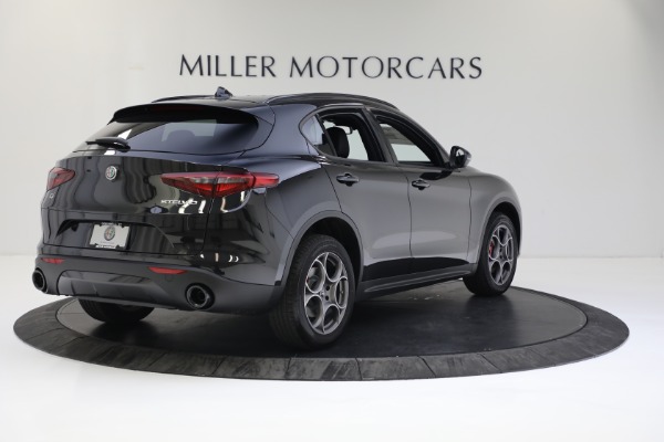 New 2022 Alfa Romeo Stelvio Sprint for sale Sold at Bentley Greenwich in Greenwich CT 06830 9