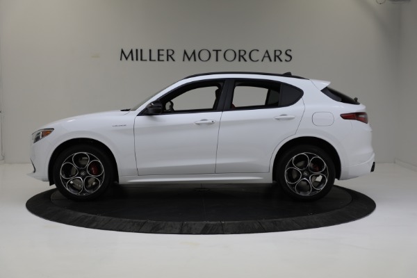 New 2022 Alfa Romeo Stelvio Veloce for sale Sold at Bentley Greenwich in Greenwich CT 06830 4